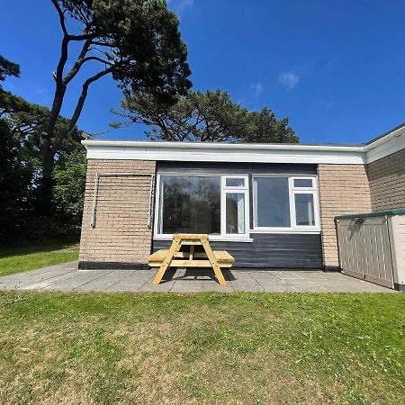 2 Bedroom Holiday Chalet Near Bude Kilkhampton ภายนอก รูปภาพ