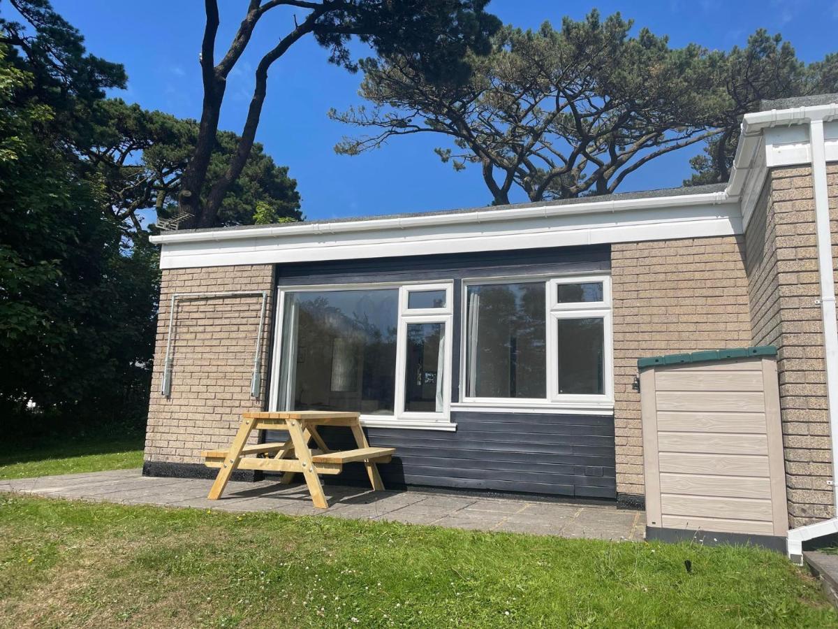2 Bedroom Holiday Chalet Near Bude Kilkhampton ภายนอก รูปภาพ